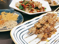 -许哥东北烧烤·铁丳烤串·宫后夹肉(繁花中心店)