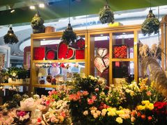 -谷莠子花艺·气球派对·绿植造景·花艺沙龙(金光华广场店)