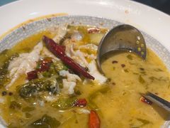 -鱼亨小鲜酸菜鱼(大信店)