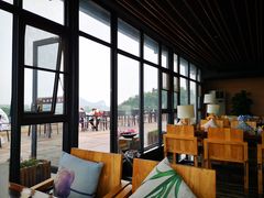 靠窗位-忆咖啡观景餐厅(桂林象山公园店)