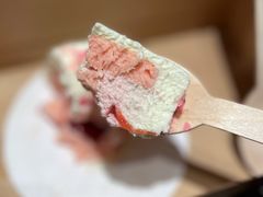 春樱莓莓蛋糕-星巴克(北京新东安)