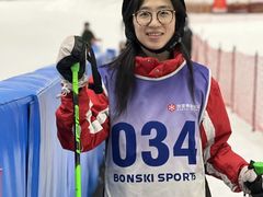 -哈尔滨热雪奇迹