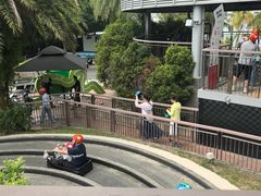-圣淘沙天际线斜坡滑车