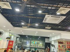 -老何家后安粉·糟粕醋海鲜火锅(三亚湾椰梦长廊店)