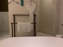 -郑州建业艾美酒店