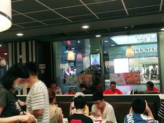 大堂-麦当劳(金桥店)