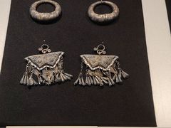 -北京服装学院民族服饰博物馆