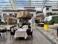 -拉萨圣地天堂洲际大饭店-自助餐厅