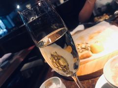 -Carbon莫卡哆·意大利复古集市餐厅(杭州大厦店)