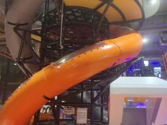 -嗨翻Hi-Fun竞技主题乐园·蹦床亲子生日轰趴(国光1937店)