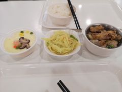 -浦东图书馆读者餐厅
