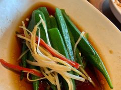 -云海肴·汽锅鸡·云南菜(天山百盛优客店)