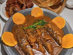 铁锅昂刺鱼贴玉米饼-关东小磨东北菜(漕河泾印象城店)