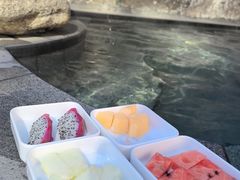 -裕龙汤泉