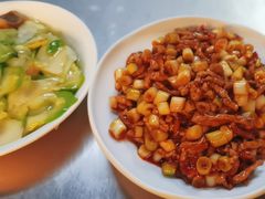 -洪霞餐馆·川菜·鲜货现炒(两江春城店)