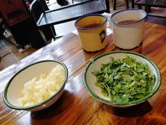 -周幺妹重庆老火锅(银泰城总店)