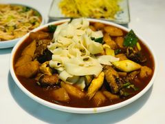 沙湾大盘鸡赠手工皮带面-疆Jiang·新疆秘制料理