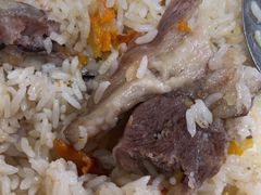 -溢香园昼夜抓饭店(揽秀园街店)