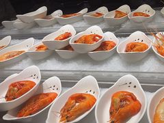 -雍容荟活帝王蟹活龙虾自助(苏宁旗舰店)