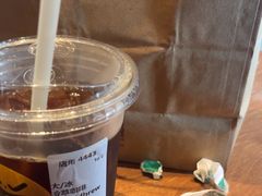 -星巴克(宝山万达店)