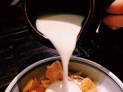 -云海肴·汽锅鸡·云南菜(天山百盛优客店)