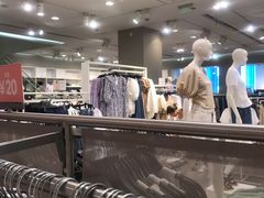 -H&M(鹏欣水游城店)