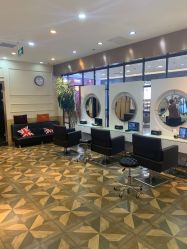 -时尚殿堂hair salon