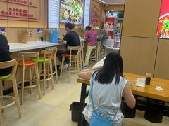 -叶伟胡辣壳面(两路口店)
