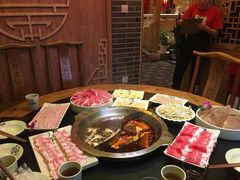 -大龙辣火锅·龙虾·烧烤(湖滨新天地店)
