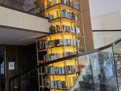 -深圳龙华大浪商业中心亚朵X酒店