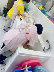 -熊小米专业儿童游泳馆