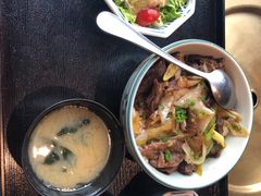 烤牛肉饭套餐-炼火烤肉店