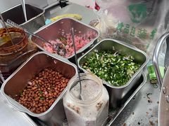 -六广门毛阿姨糯米饭