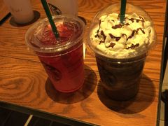 -星巴克(济宁万达广场店)