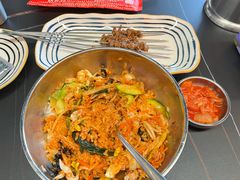 -许哥东北烧烤·铁丳烤串·宫后夹肉(繁花中心店)
