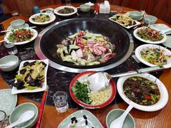 -边江铁锅炖鱼(振八街店)