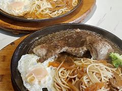 -豪享来中西餐厅(延安东路店)