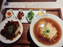 -松鹤面馆·古法焖肉面(观前店)