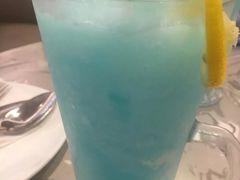 -必胜客(WOW象山涌金广场店)