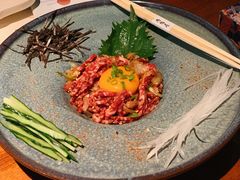 生拌牛肉-肉魁屋·烧肉·烧鸟·酒场(高新店)