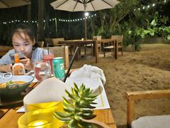 -三亚艾迪逊酒店·海滩烧烤 BARBACOA·现场乐队·浪漫晚餐·烧烤海鲜