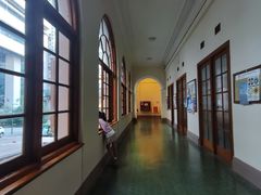 -香港大学