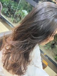 -首脑美发沙龙