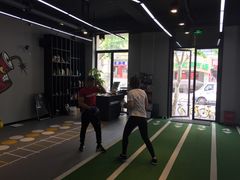 -Freedom Fitness私教健身俱乐部(徐虹北路店)