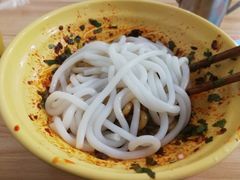 -吴佳拌米粉(川大店)