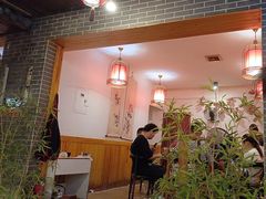 -三道苗苗鱼·美蛙黄辣丁(八里店)