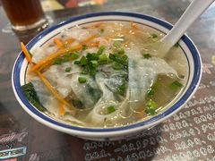 -长人馄饨铺(解放街店)