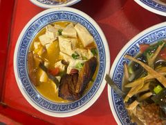 -蓝田九大碗民俗食府(蓝田店)