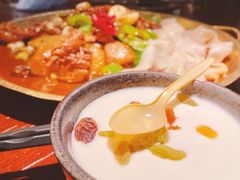 新疆手工老酸奶-楼兰新疆主题餐厅(悠方店)