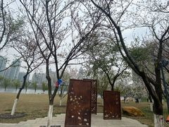 -西北湖绿化广场
